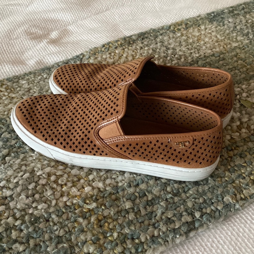 Tory Burch shoes